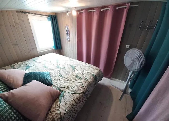 Holiday home Le Pecheur De La Semoy